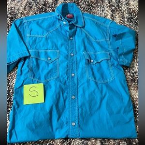 VGUC Men’s Red Ranch blue short sleeve pearl snap size small